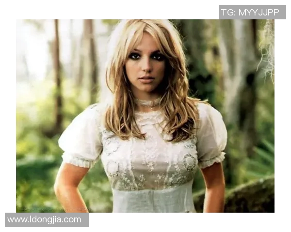 足球明星布兰妮的个人简介与精彩瞬间全景展示 足球明星布兰妮的个人简介与精彩瞬间全景展示