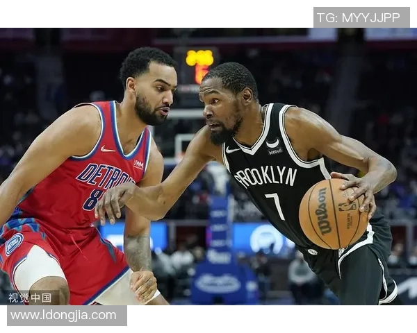 2004年NBA东部决赛活塞与篮网的激烈对决回顾与分析